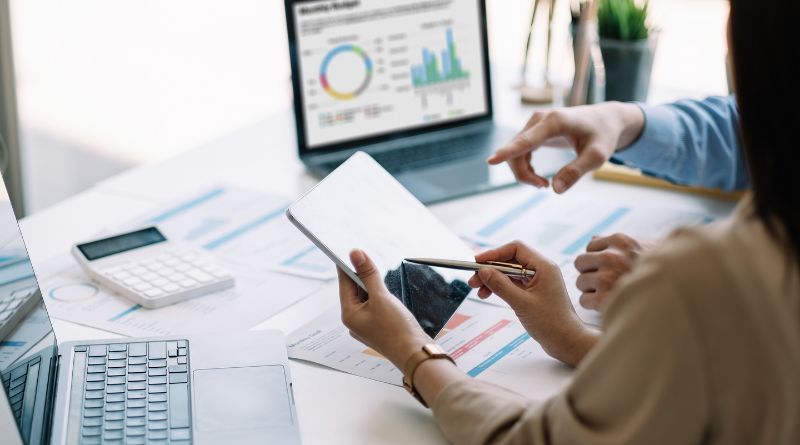 How Conversation Analytics are Revolutionizing Sales Enablement